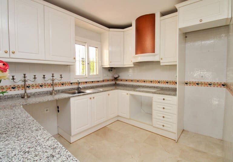 2 bedroom Apartment for sale in Playa Flamenca with pool - € 169,000 (Ref: 9737839)