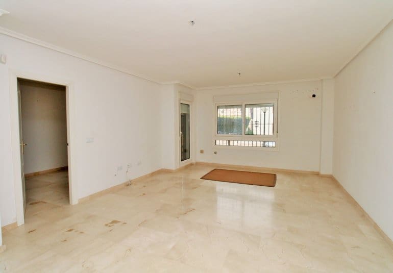 2 bedroom Apartment for sale in Playa Flamenca with pool - € 169,000 (Ref: 9737839)