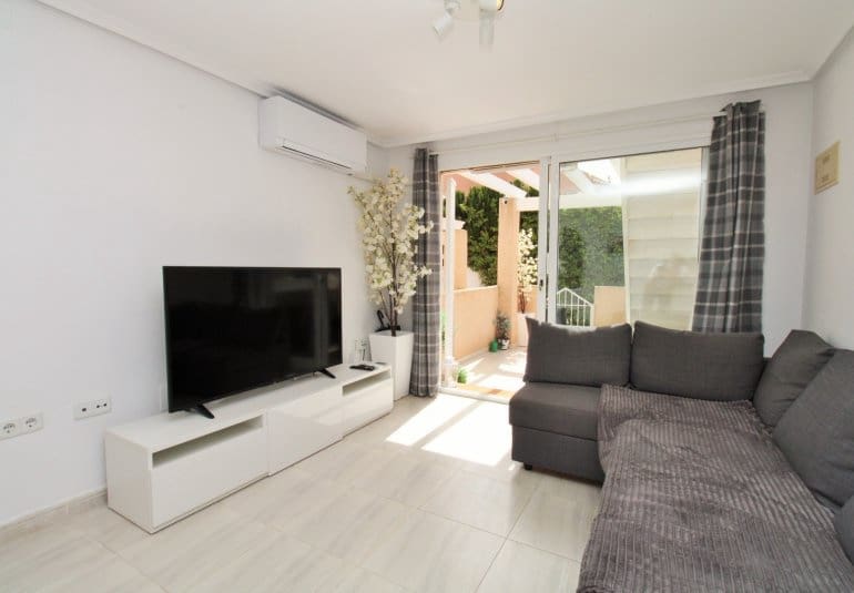 1 chambre Bungalow à vendre à Villamartin - 129 950 € (Ref: 9737840)