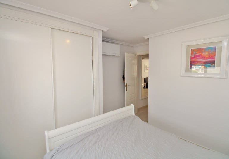 1 chambre Bungalow à vendre à Villamartin - 129 950 € (Ref: 9737840)