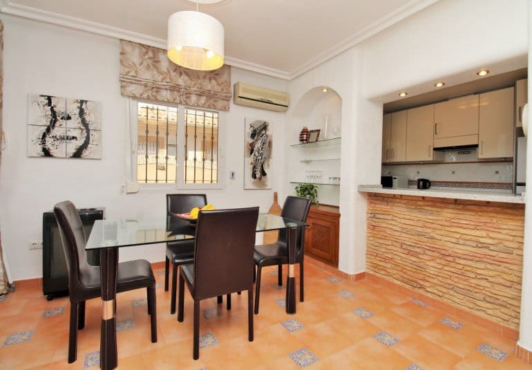 3 bedroom Townhouse for sale in Playa Flamenca with pool - € 249,950 (Ref: 9737841)