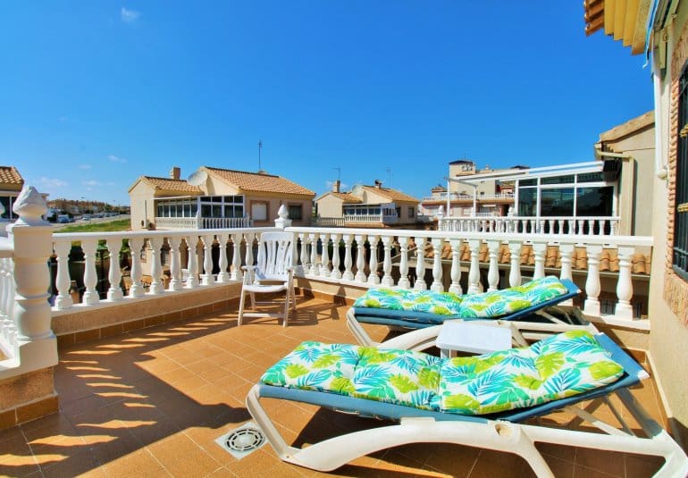 3 bedroom Townhouse for sale in Playa Flamenca with pool - € 249,950 (Ref: 9737841)