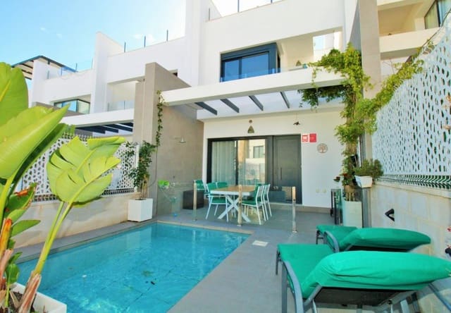 Casa de 2 habitaciones en Villamartin, Orihuela en venta con piscina - 294.990 € (Ref: 9737842)