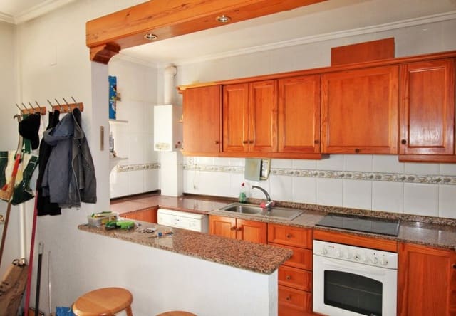 3 Zimmer Haus zu verkaufen in Villamartin, Orihuela mit Pool - 249.990 € (Ref: 9737846)