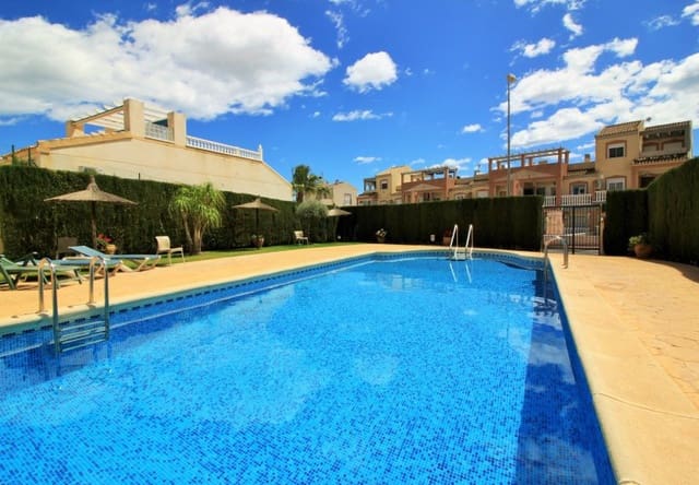 3 Zimmer Haus zu verkaufen in Villamartin, Orihuela mit Pool - 249.990 € (Ref: 9737846)