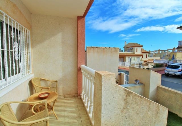 Apartamento de 2 habitaciones en Villamartin, Orihuela en venta con piscina - 144.000 € (Ref: 9737848)