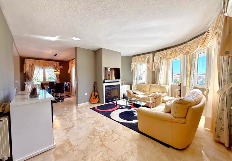 3 slaapkamer Villa te koop in Los Dolses met zwembad - € 590.000 (Ref: 9737851)