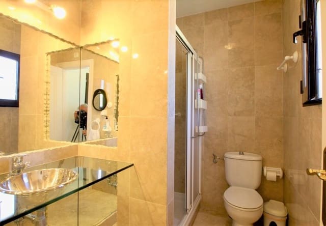 3 chambre Appartement à vendre à Lomas de Campoamor - Las Ramblas, Orihuela avec piscine - 235 000 € (Ref: 9737855)