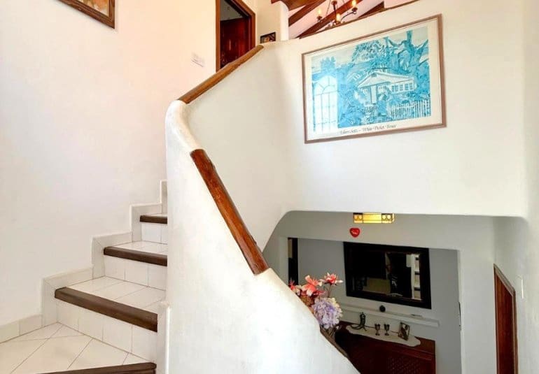 Chalet de 3 habitaciones en Villamartin en venta - 425.000 € (Ref: 9737856)