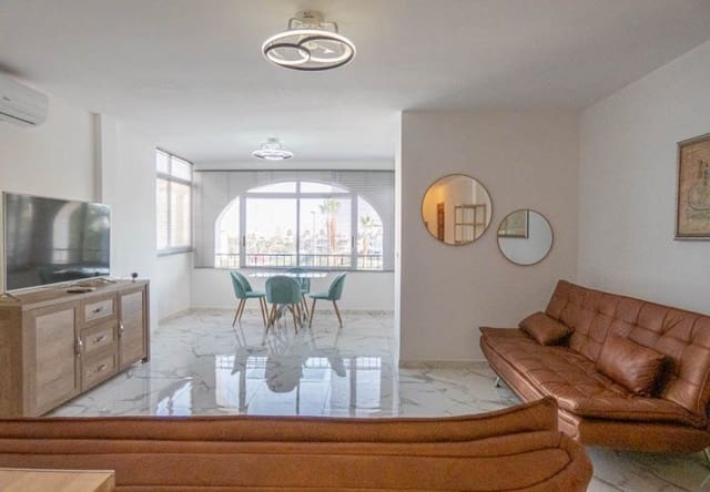 Apartamento de 1 habitación en Villamartin, Orihuela en venta - 155.000 € (Ref: 9737859)