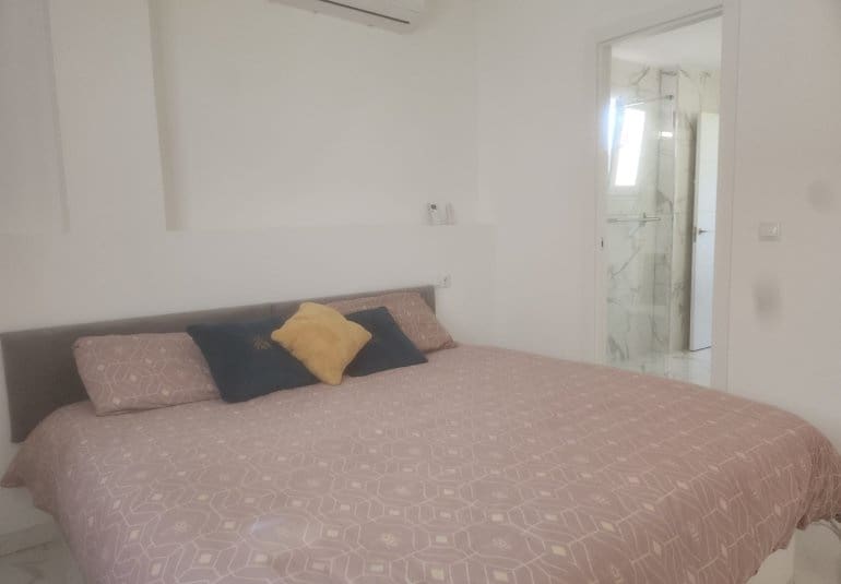 Apartamento de 1 habitación en Villamartin en venta - 155.000 € (Ref: 9737859)