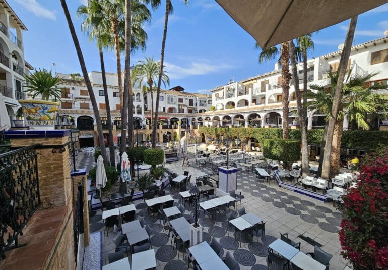 Apartamento de 1 habitación en Villamartin en venta - 155.000 € (Ref: 9737859)