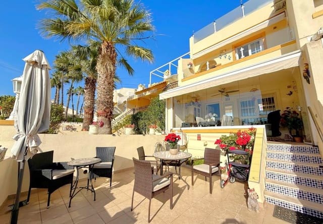 Casa de 2 habitaciones en Villamartin, Orihuela en venta con piscina - 229.500 € (Ref: 9737860)