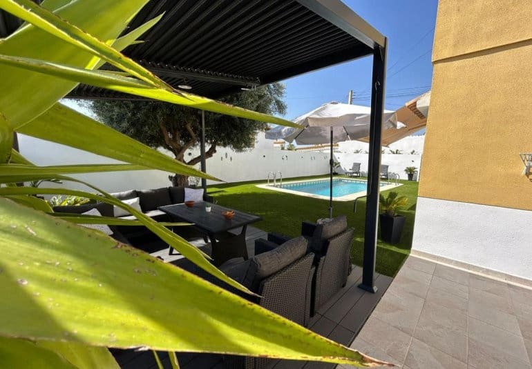 3 chambre Villa/Maison à vendre à San Miguel de Salinas - 409 900 € (Ref: 9745144)