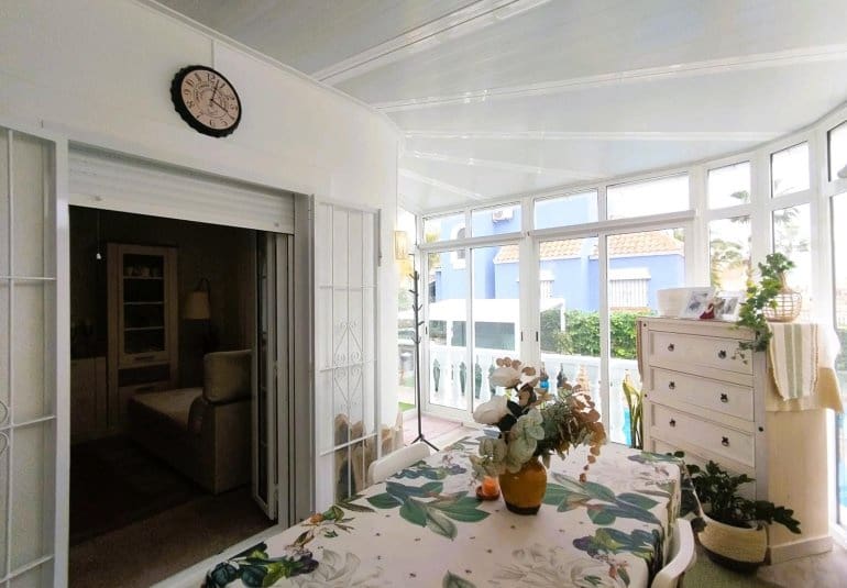 4 bedroom Villa for sale in Filipinas with pool - € 408,000 (Ref: 9745145)