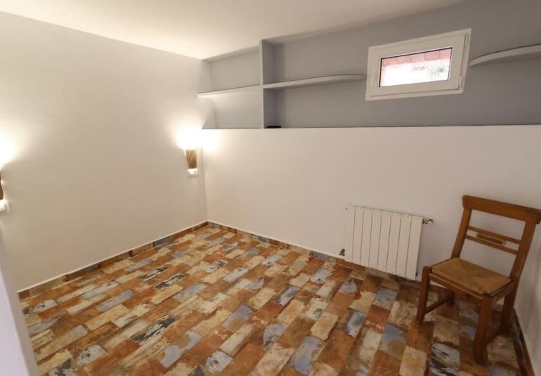 Chalet de 4 habitaciones en Villamartin en venta - 699.000 € (Ref: 9745146)