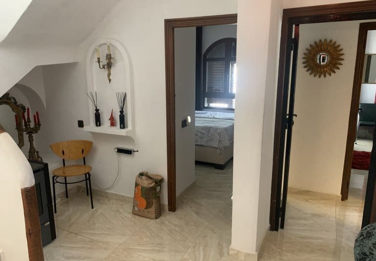 Chalet de 4 habitaciones en Villamartin en venta con piscina - 790.000 € (Ref: 9745147)