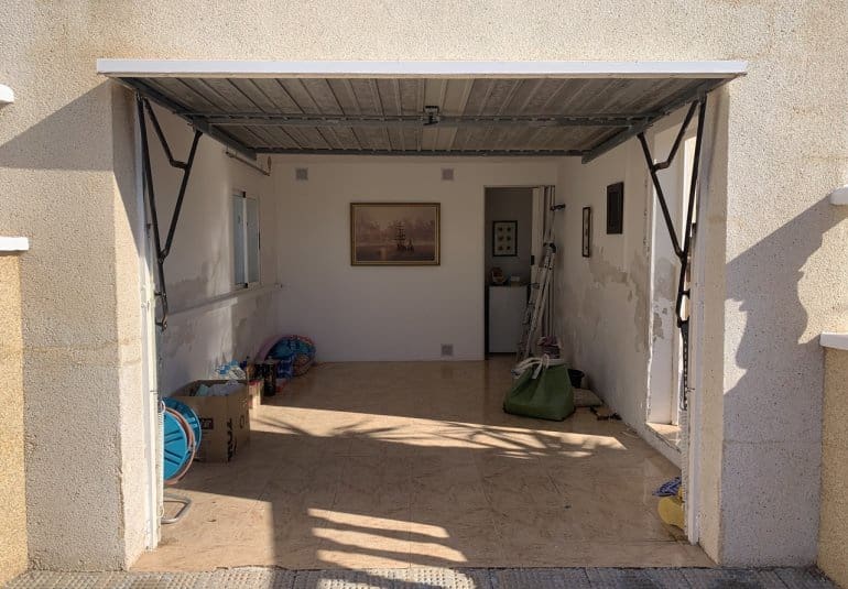 3 quarto Moradia para venda em Villamartin com piscina - 299 950 € (Ref: 9745148)