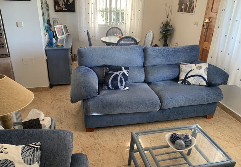 3 quarto Moradia para venda em Villamartin com piscina - 299 950 € (Ref: 9745148)