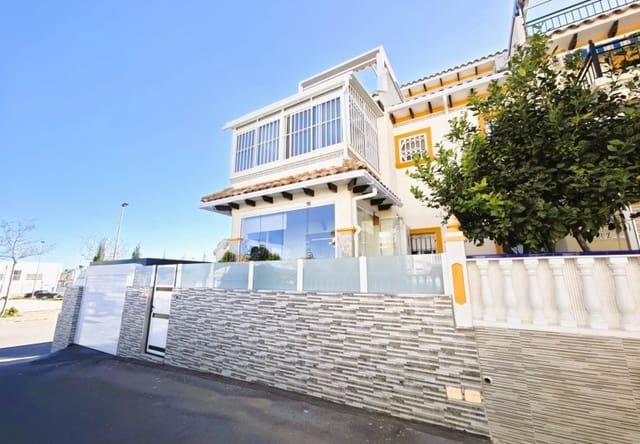 2 quarto Casa em Banda para venda em Rocio del Mar, Torrevieja com piscina - 269 950 € (Ref: 9745149)