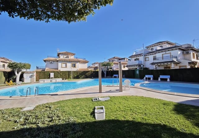 2 quarto Casa em Banda para venda em Rocio del Mar, Torrevieja com piscina - 269 950 € (Ref: 9745149)