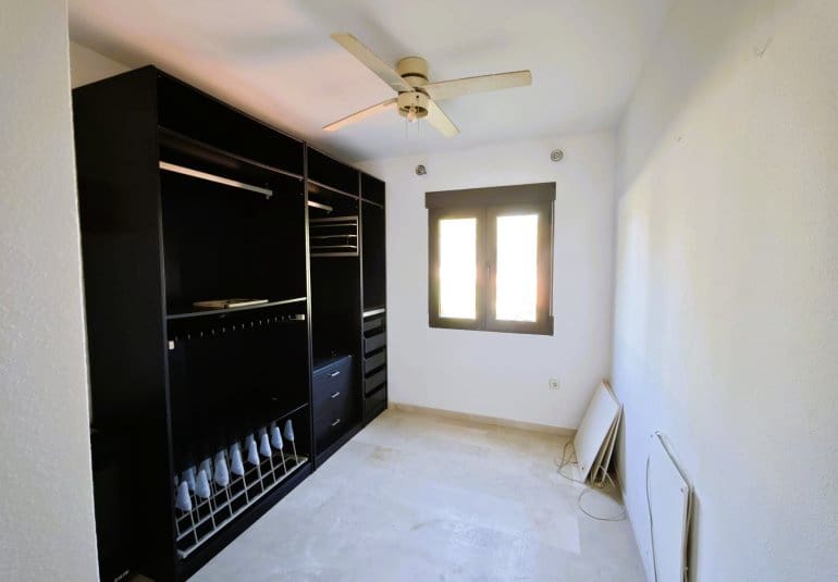 Apartamento de 3 habitaciones en Villamartin en venta con piscina - 199.000 € (Ref: 9745151)