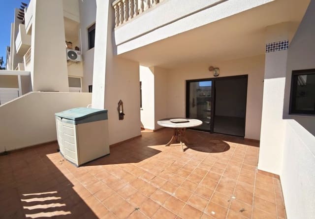 Apartamento de 3 habitaciones en Villamartin, Orihuela en venta con piscina - 199.000 € (Ref: 9745151)