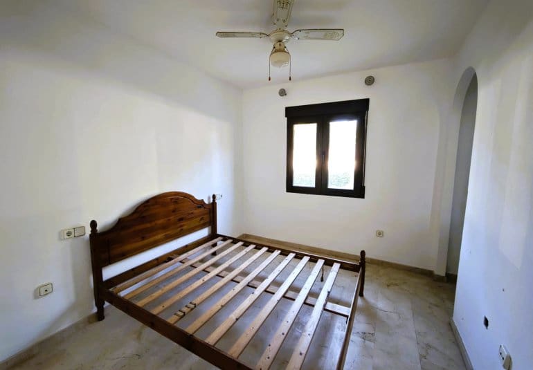 Apartamento de 3 habitaciones en Villamartin en venta con piscina - 199.000 € (Ref: 9745151)