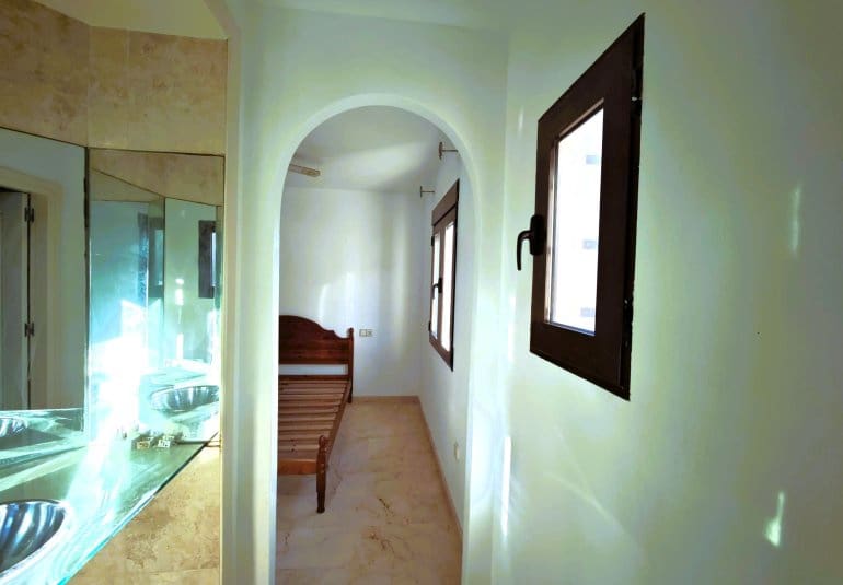 Apartamento de 3 habitaciones en Villamartin en venta con piscina - 199.000 € (Ref: 9745151)