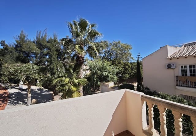 Apartamento de 3 habitaciones en Villamartin, Orihuela en venta con piscina - 199.000 € (Ref: 9745151)