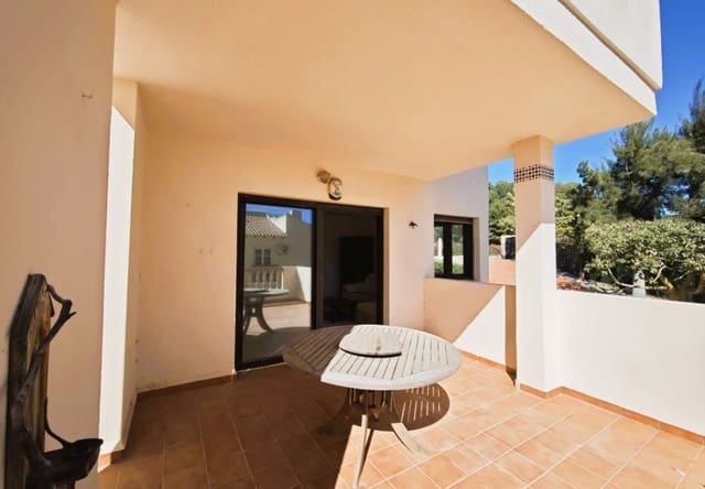 Apartamento de 3 habitaciones en Villamartin, Orihuela en venta con piscina - 199.000 € (Ref: 9745151)