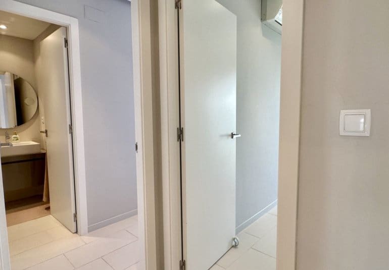 Apartamento de 2 habitaciones en Villamartin en venta con piscina - 255.000 € (Ref: 9745153)