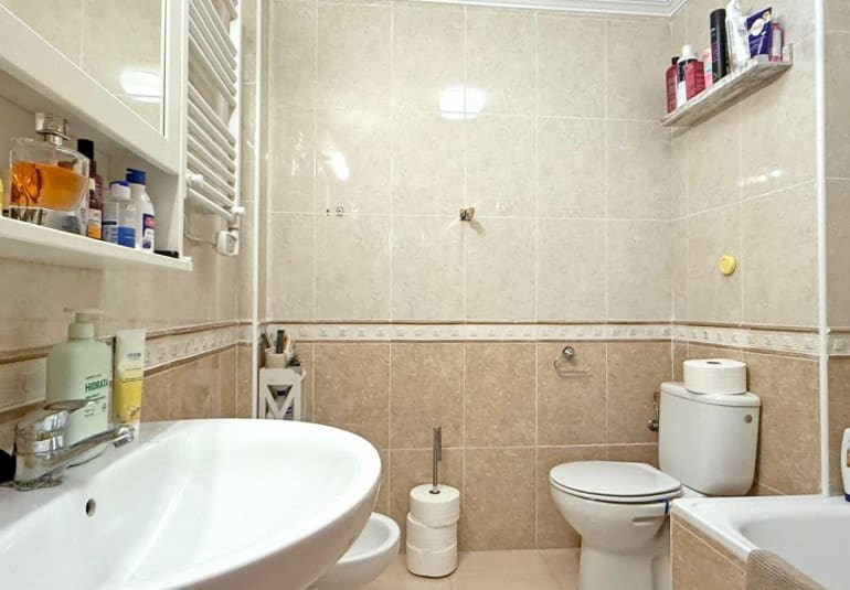 2 bedroom Apartment for sale in Orihuela Costa with pool - € 159,000 (Ref: 9745154)