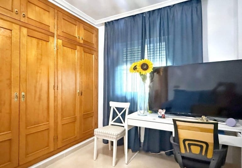 2 bedroom Apartment for sale in Orihuela Costa with pool - € 159,000 (Ref: 9745154)