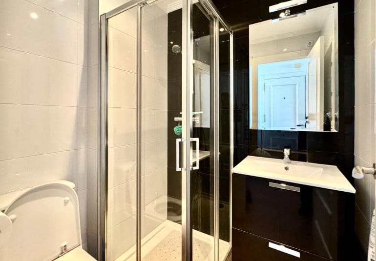 2 bedroom Apartment for sale in Orihuela Costa with pool - € 195,000 (Ref: 9745155)