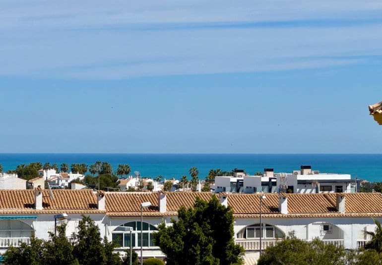 2 bedroom Apartment for sale in Orihuela Costa with pool - € 195,000 (Ref: 9745155)