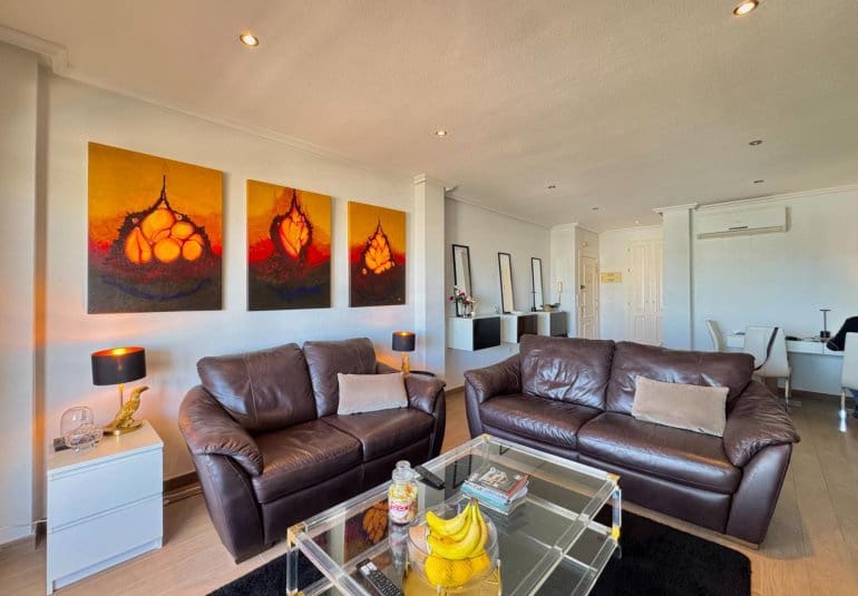 2 bedroom Apartment for sale in Orihuela Costa with pool - € 195,000 (Ref: 9745155)