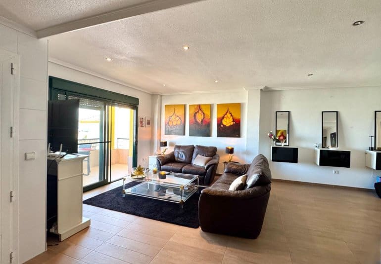 2 bedroom Apartment for sale in Orihuela Costa with pool - € 195,000 (Ref: 9745155)