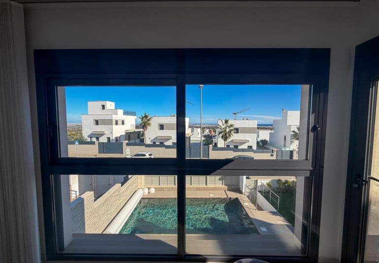 4 chambre Villa/Maison à vendre à San Miguel de Salinas avec piscine - 610 000 € (Ref: 9745156)