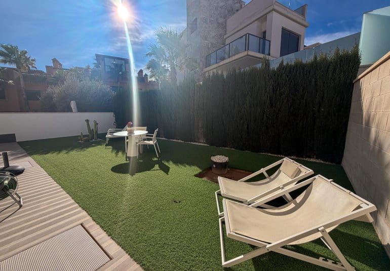 4 chambre Villa/Maison à vendre à San Miguel de Salinas avec piscine - 610 000 € (Ref: 9745156)