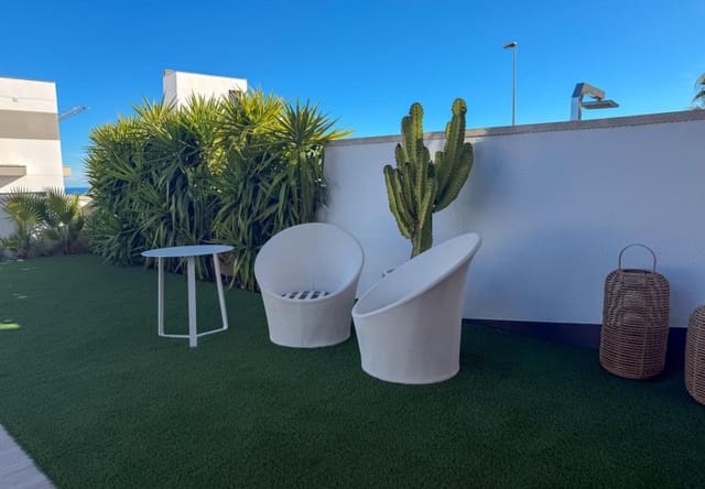 4 chambre Villa/Maison à vendre à San Miguel de Salinas avec piscine - 610 000 € (Ref: 9745156)