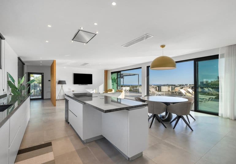 4 bedroom Villa for sale in Las Colinas Golf - € 1,700,000 (Ref: 9745157)