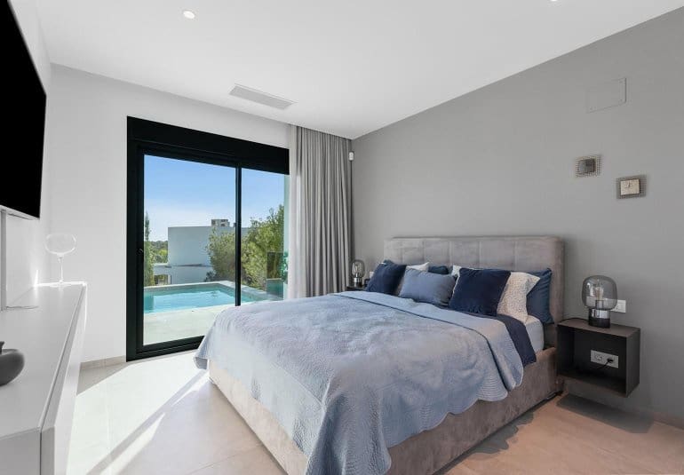 4 bedroom Villa for sale in Las Colinas Golf - € 1,700,000 (Ref: 9745157)