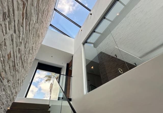 4 chambre Villa/Maison à vendre à Villamartin, Orihuela avec piscine - 2 950 000 € (Ref: 9772469)