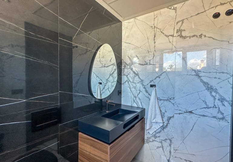 4 soveværelse Villa til salg i Villamartin med swimmingpool - € 2.950.000 (Ref: 9772469)