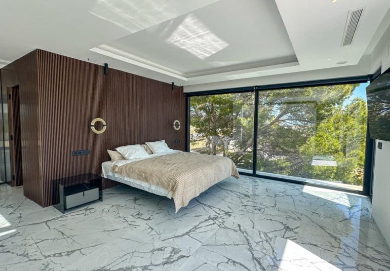 4 soveværelse Villa til salg i Villamartin med swimmingpool - € 2.950.000 (Ref: 9772469)