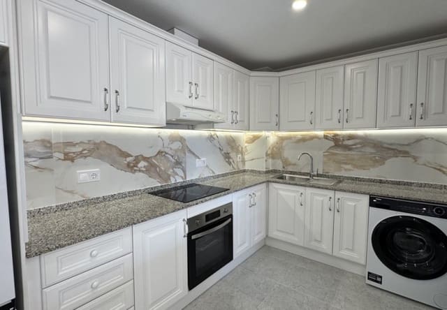 2 chambre Appartement à vendre à Campoamor, Orihuela avec piscine - 249 000 € (Ref: 9777570)