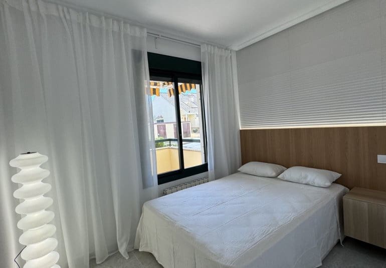 2 chambre Appartement à vendre à Campoamor avec piscine - 249 000 € (Ref: 9777570)