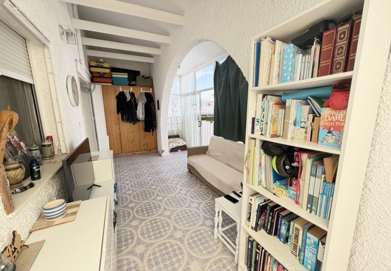 2 quarto Bungalow para venda em Villamartin - 219 995 € (Ref: 9795724)