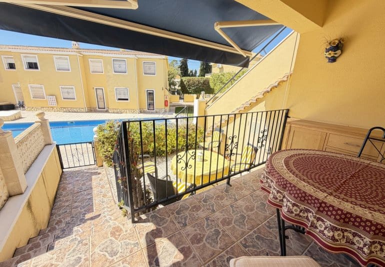 2 slaapkamer Appartement te koop in Villamartin met zwembad - € 159.995 (Ref: 9795725)